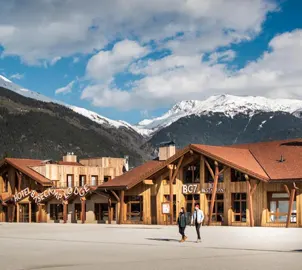 Hôtel Base Camp Lodge