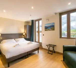 Hôtel du Petit Saint Bernard